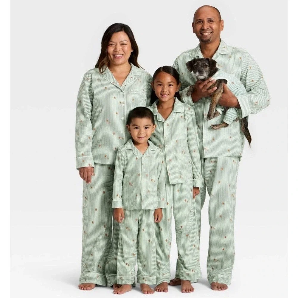 Kids Size‎ 8 holiday Christmas pajamas Set Gingerbread Wondershop